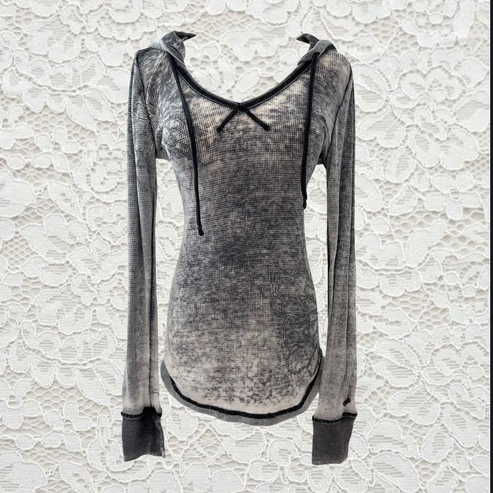 vintage roxy floral graphic hooded long sleeve top